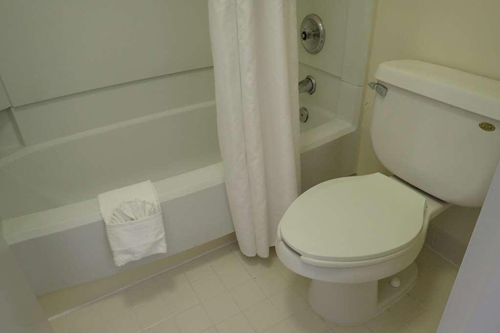 Suburban Studios Tysons Corner Viena Quarto foto